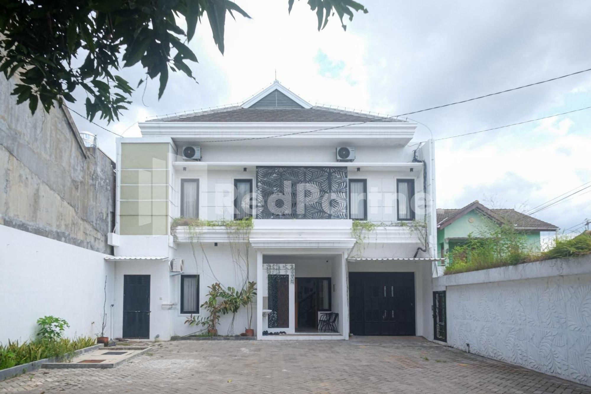 Rumah Daun Timoho Yogyakarta Redpartner エクステリア 写真