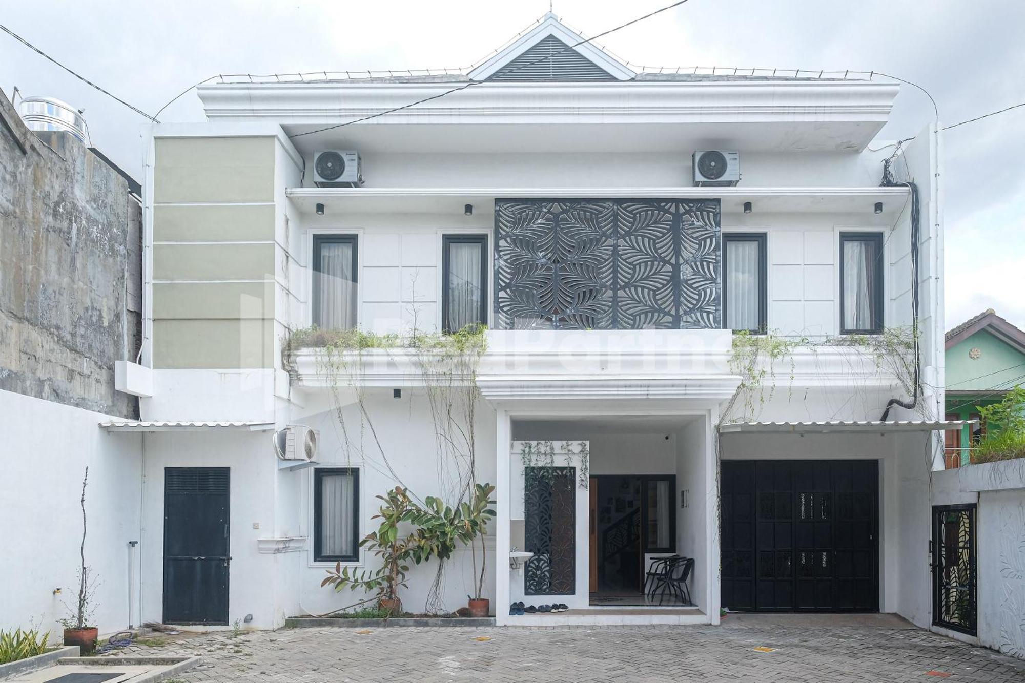 Rumah Daun Timoho Yogyakarta Redpartner エクステリア 写真